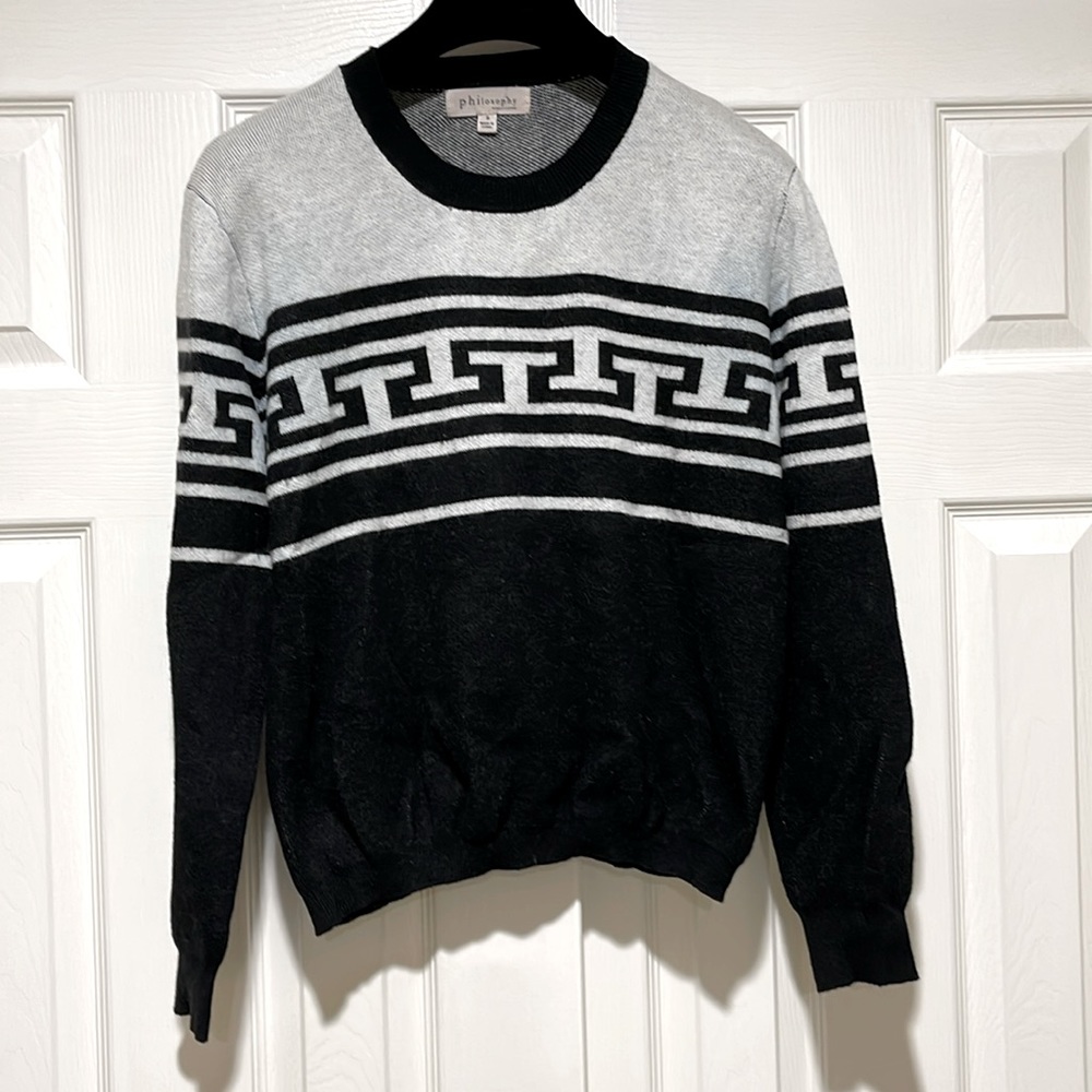 WOMENS PHILOSOPHY VINTAGE LOOK BLACK & LIGHT GRAY SWEATER SIZE SMALL